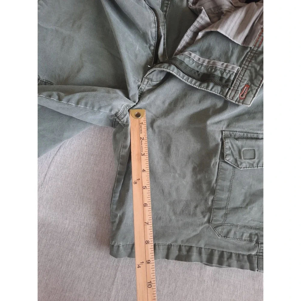 Weatherproof Men's 36W Utility Cargo Spandex Short Military Green Cotton Blend